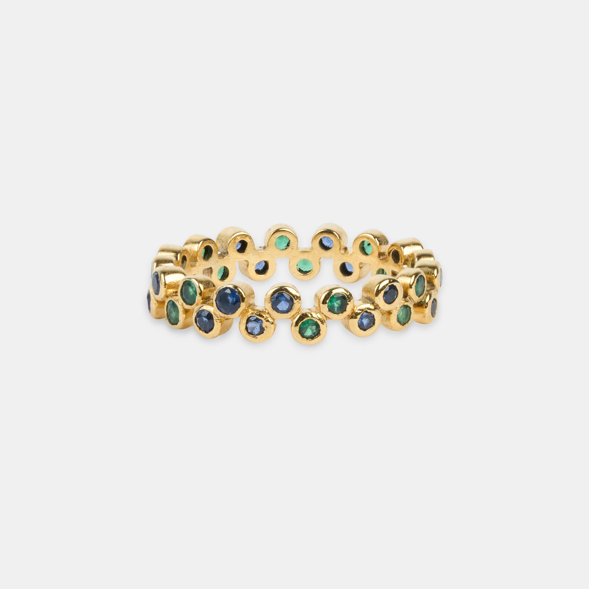 Connect the Dots: Aligned Dots