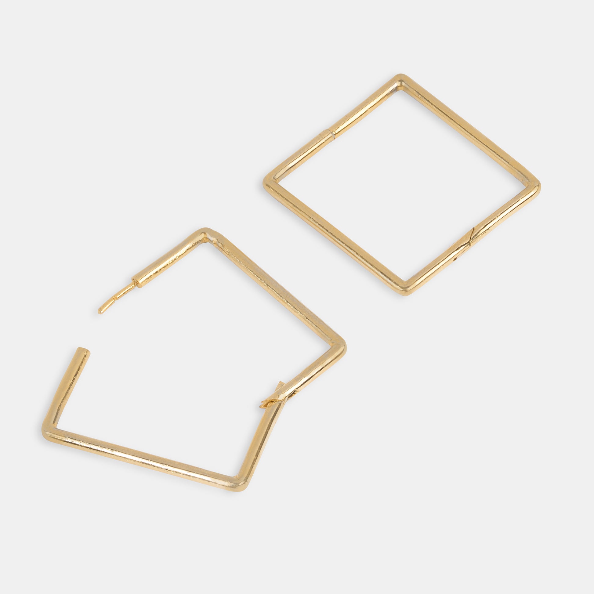 Mettā Bold Forms