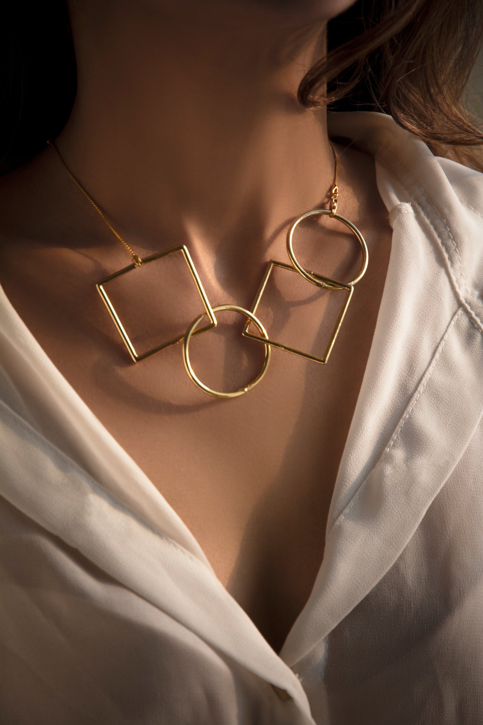 Mettā Bold Forms