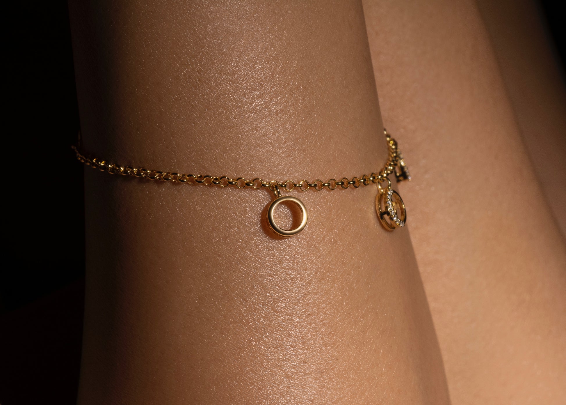 Full Moon Bracelet