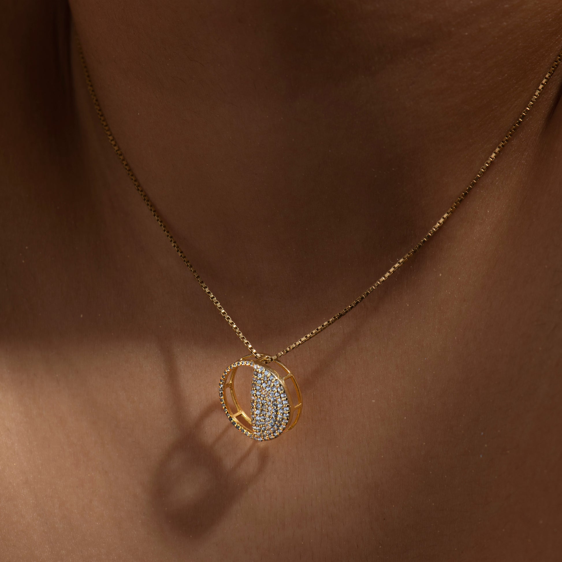 Last Quarter Pendant in 92.5 Sterling Silver and high gold polish with chain, featuring american diamonds